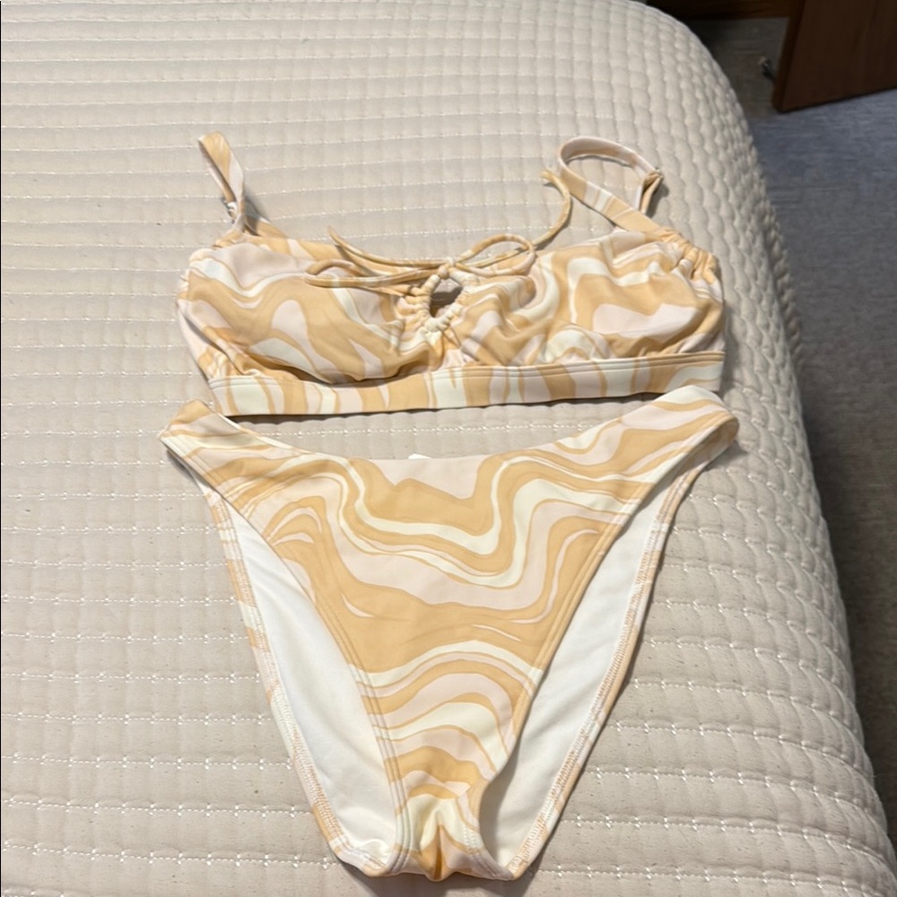 Abercrombie & Fitch Yellow Cream Swirl Bikini Set